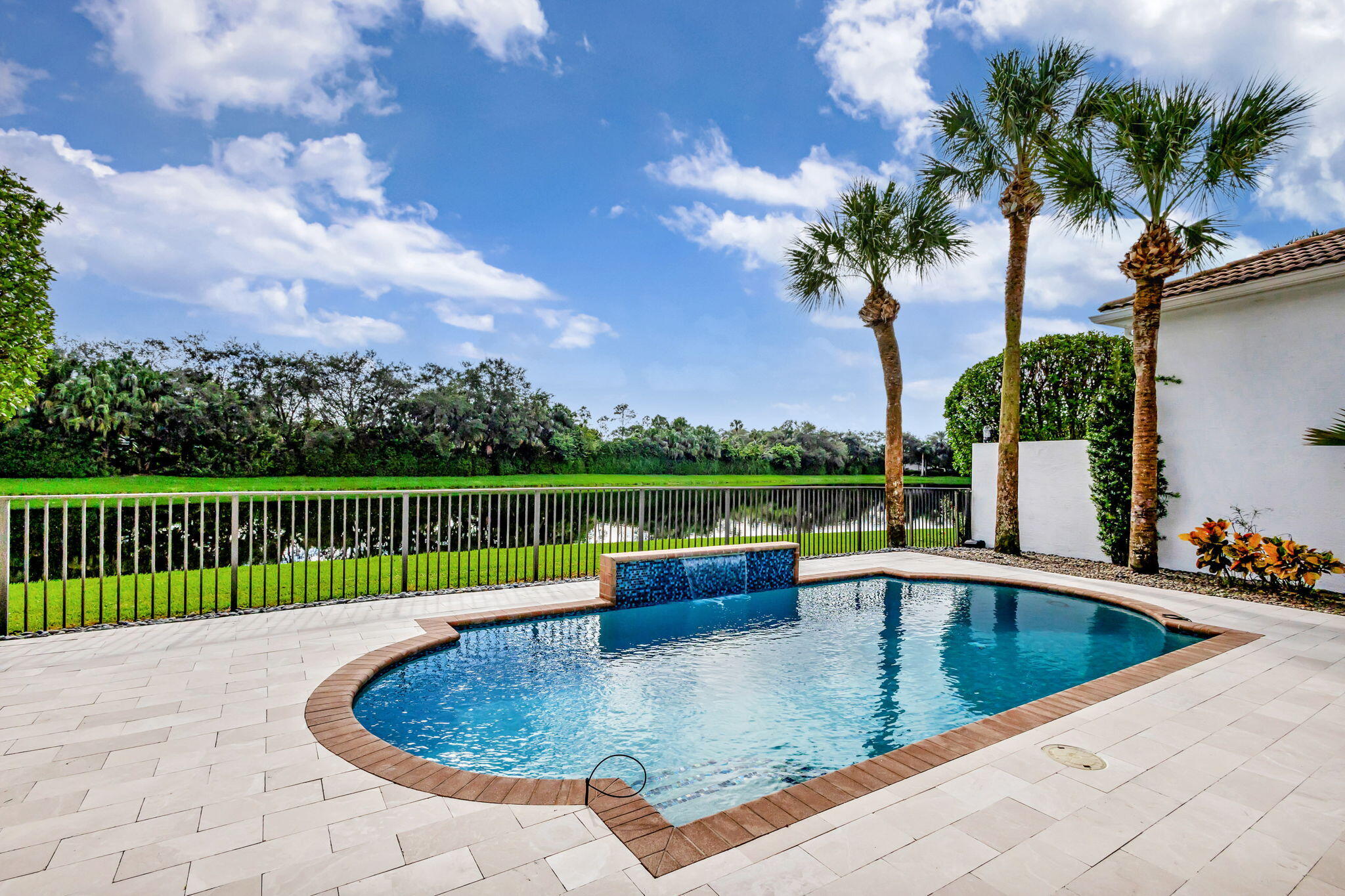 MIRASOL - Residential