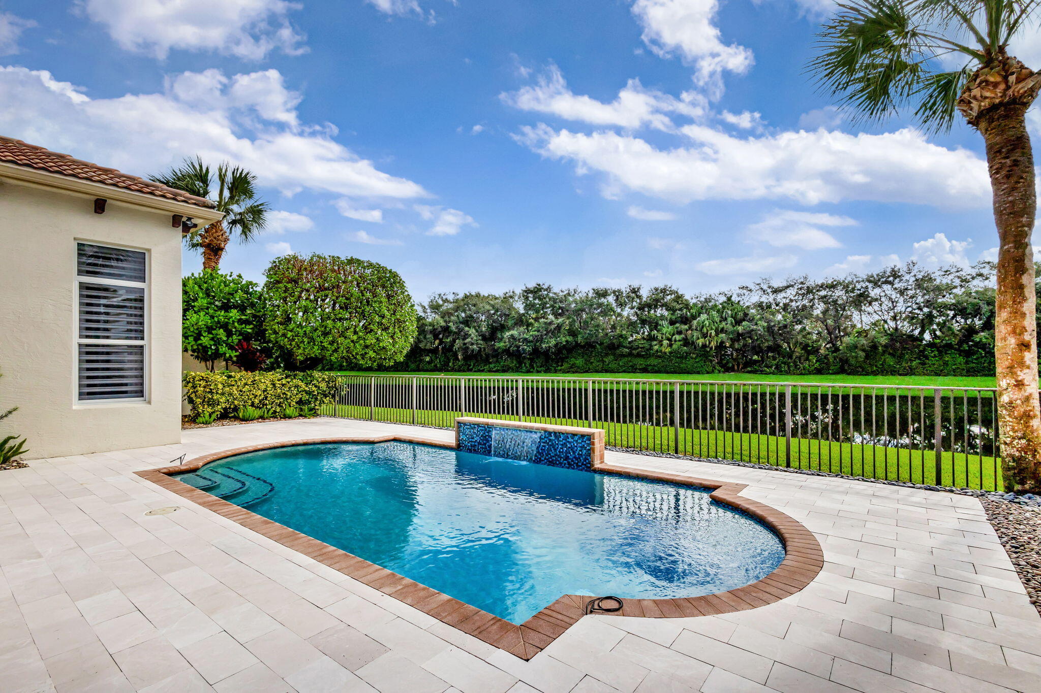 MIRASOL - Residential