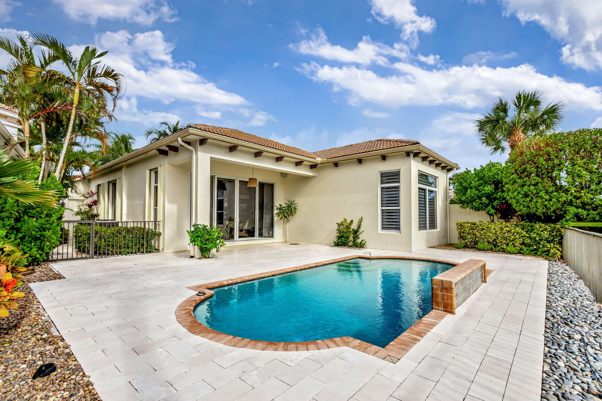 MIRASOL - Residential