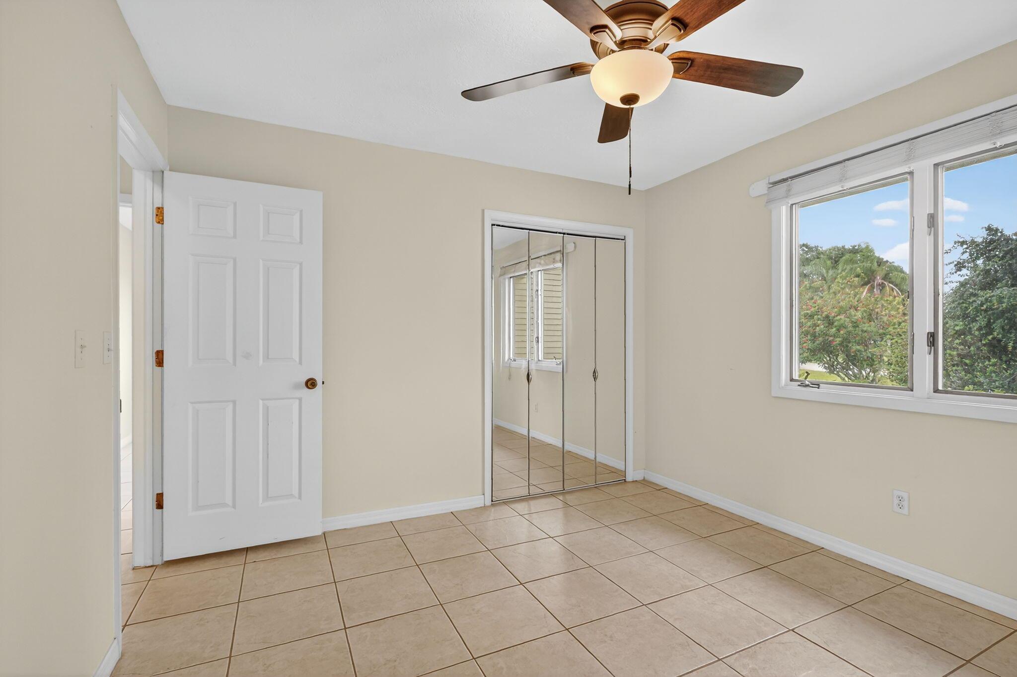 PINECREST LAKES - Residential