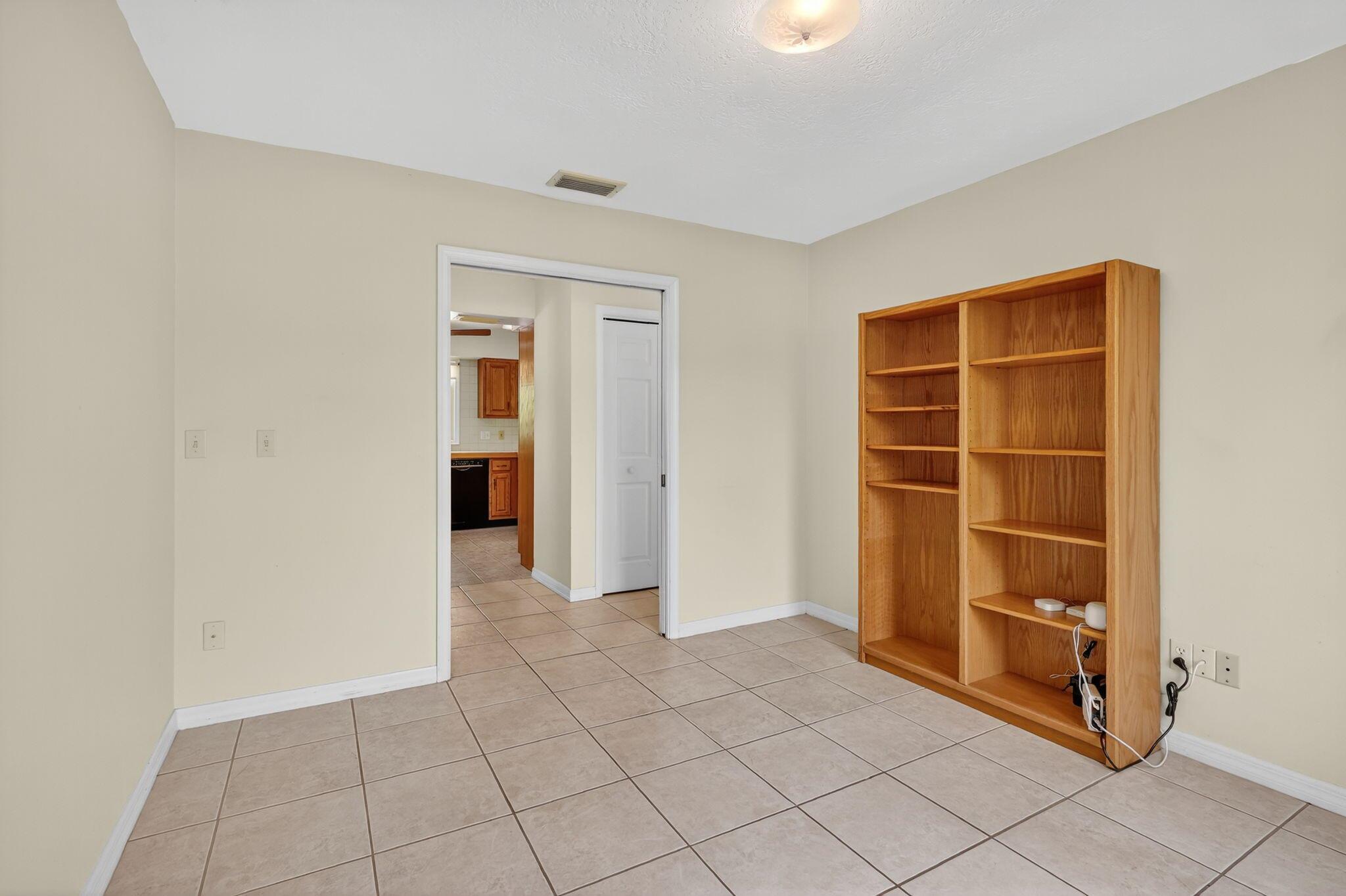 PINECREST LAKES - Residential