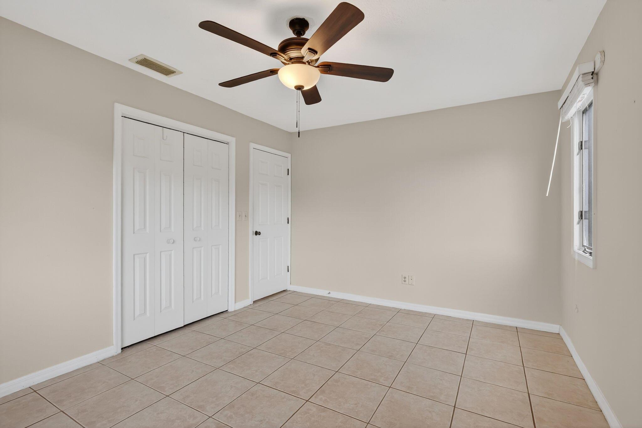 PINECREST LAKES - Residential