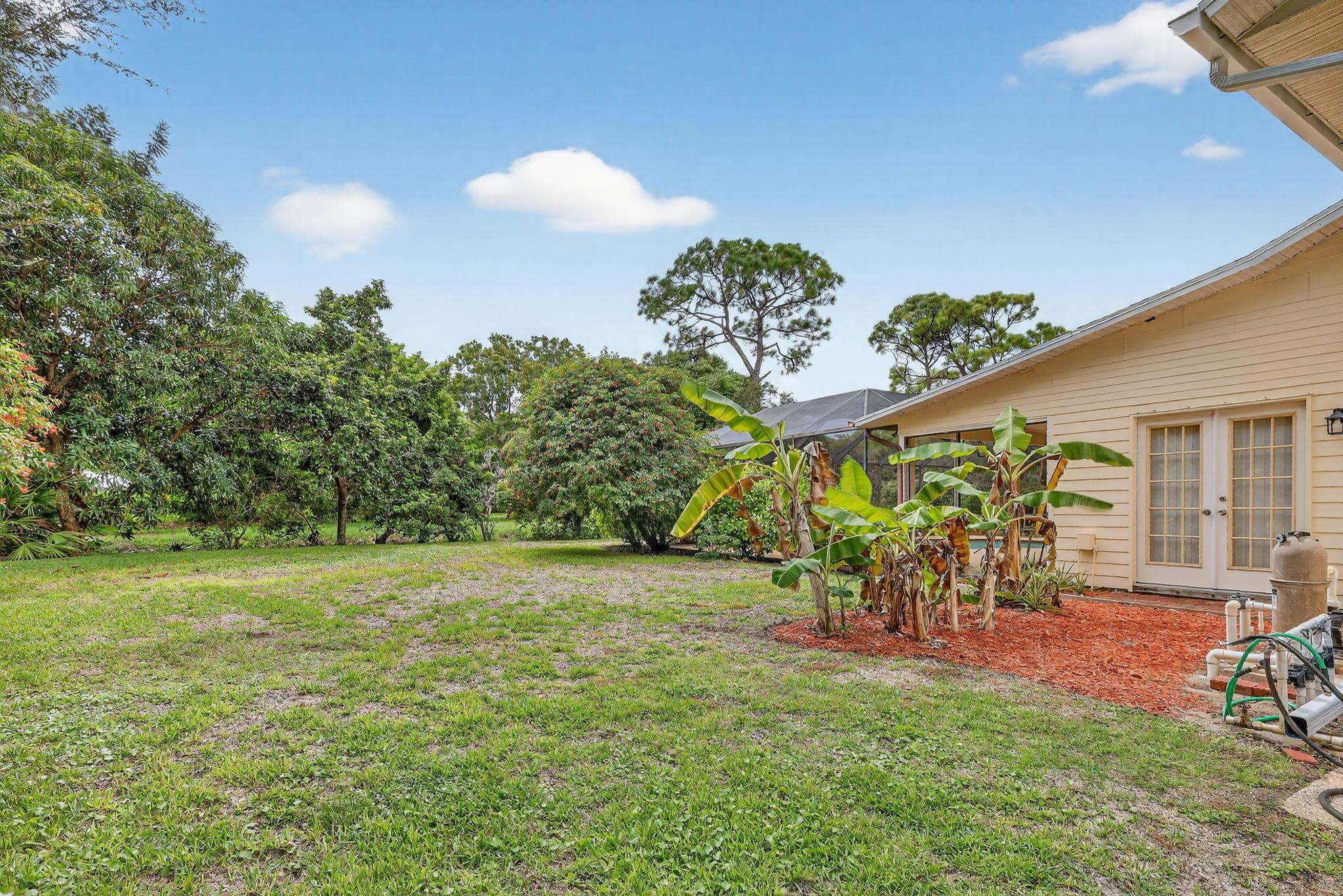 PINECREST LAKES - Residential