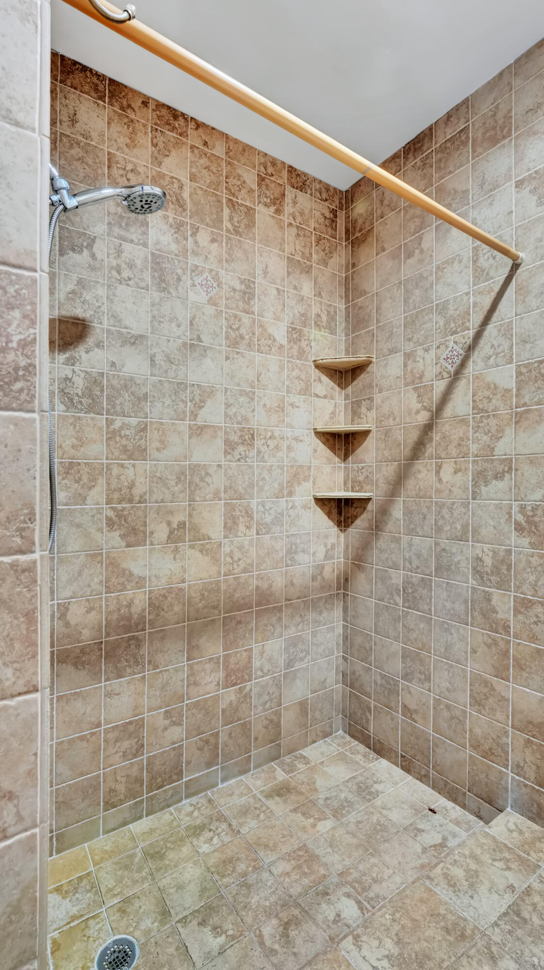 COUNTRY LANDING SEC 3 - Residential Lease