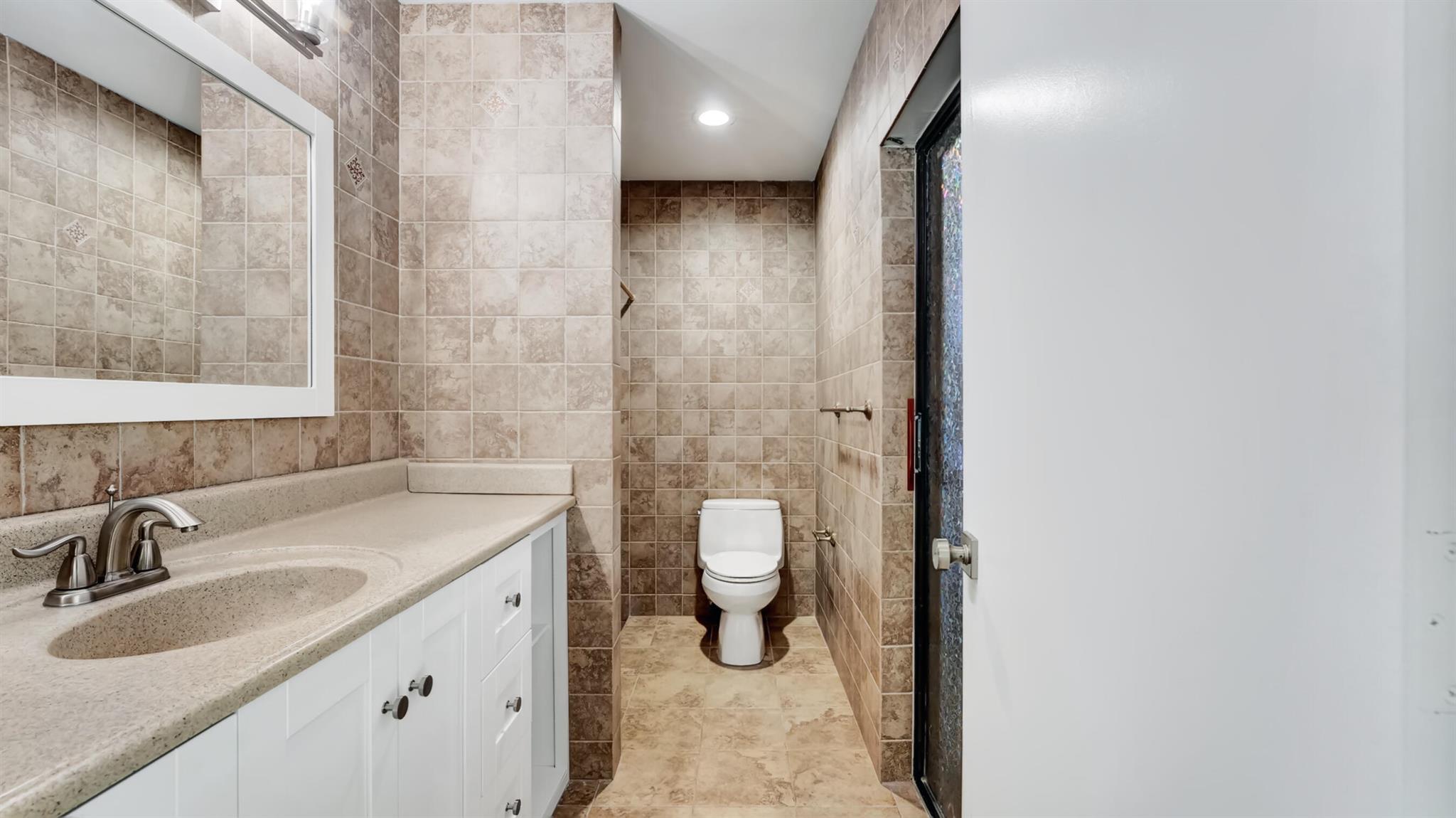 COUNTRY LANDING SEC 3 - Residential Lease