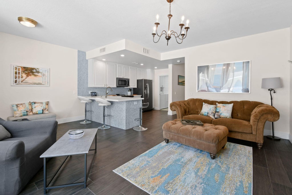 Photo of 210 Murray Court, Jupiter, FL 33458 (MLS # R11065321)