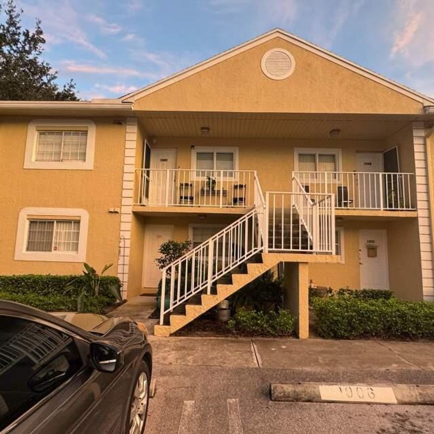 NICELY KEPT SECOND-FLOOR UNIT WITH BRAND NEW FLOORS. SPACIOUS LIVING AREA WITH LOTS OF NATURAL LIGHT. ALL APPLIANCES INCLUDED WITH WASHER/DRYER IN UNIT. SPLIT BEDROOM FLOOR PLAN OFFERS ADDED PRIVACY. CLOSE TO SHOPPING, RESTAURANTS, AND PARKS. ALL AGES WELCOME. GREAT FOR INVESTORS OR OWNER OCCUPANTS--FEW RENTAL RESTRICTIONS. VACANT AND EASY TO SHOW. QUIET, WELL-MAINTAINED COMMUNITY CLOSE TO EVERYTHING.See Virtual Tour