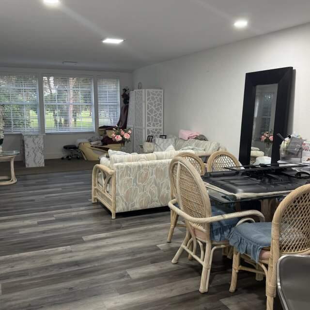 PALM BEACH TRACE CONDO - Residential