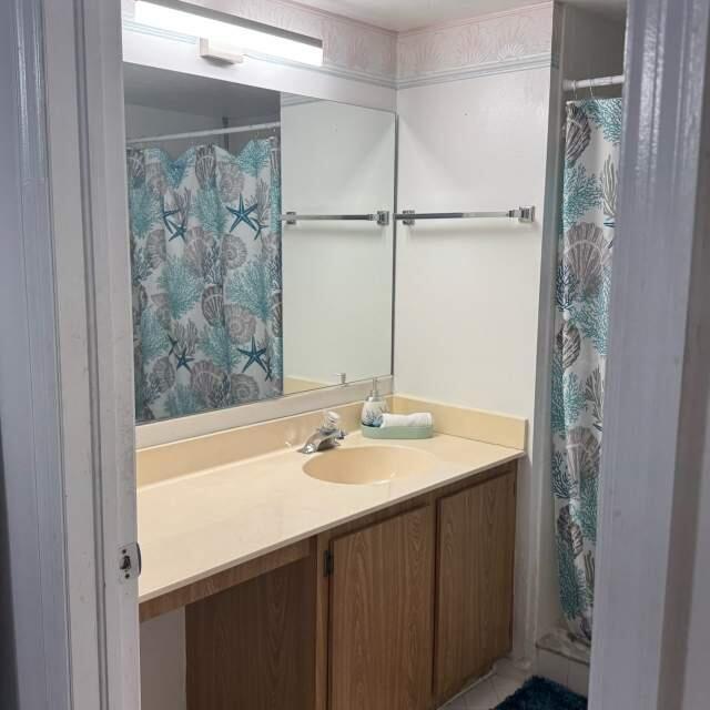 PALM BEACH TRACE CONDO - Residential
