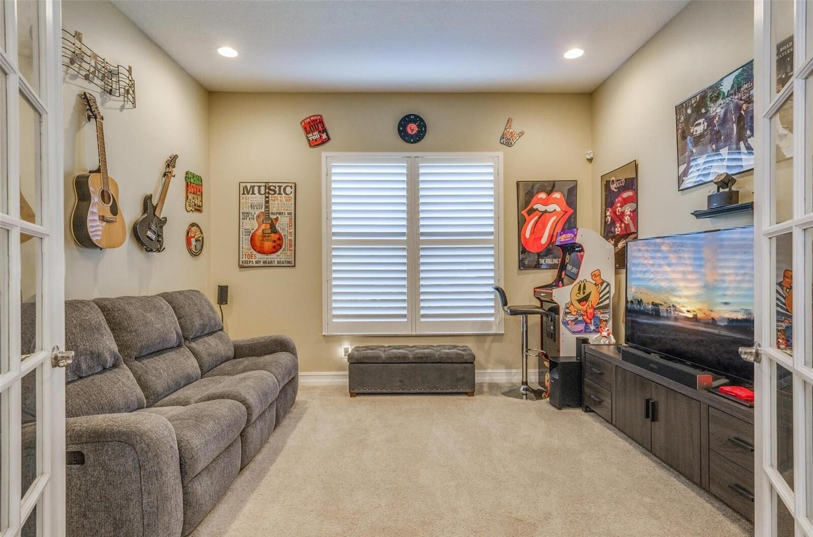 PARKLAND ROYALE - Residential