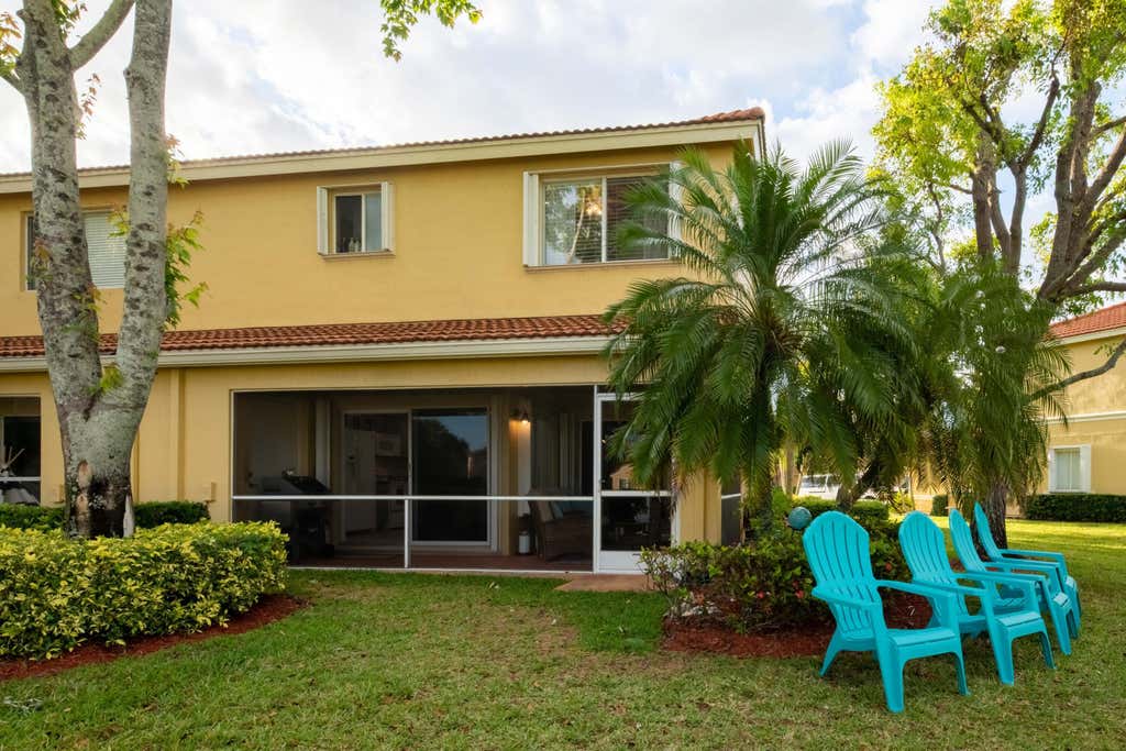 Photo of 1040 Arezzo Circle, Boynton Beach, FL 33436 (MLS # B26066455)