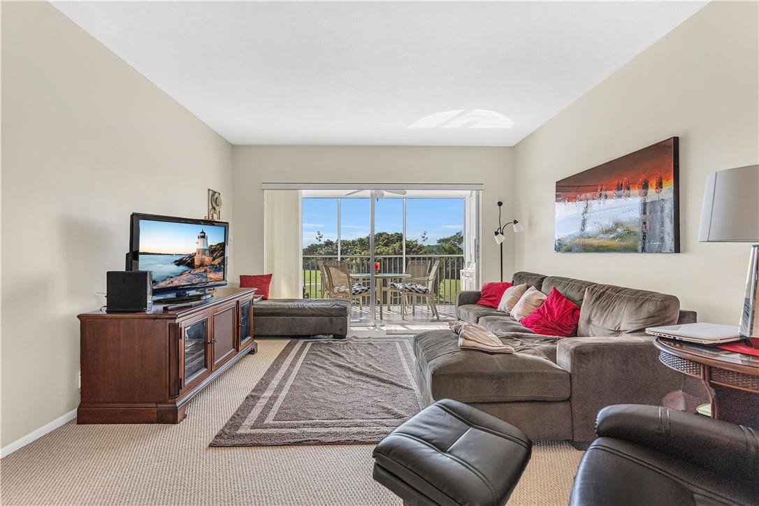 No 9 Palm-Aire Country Cl - Residential Lease