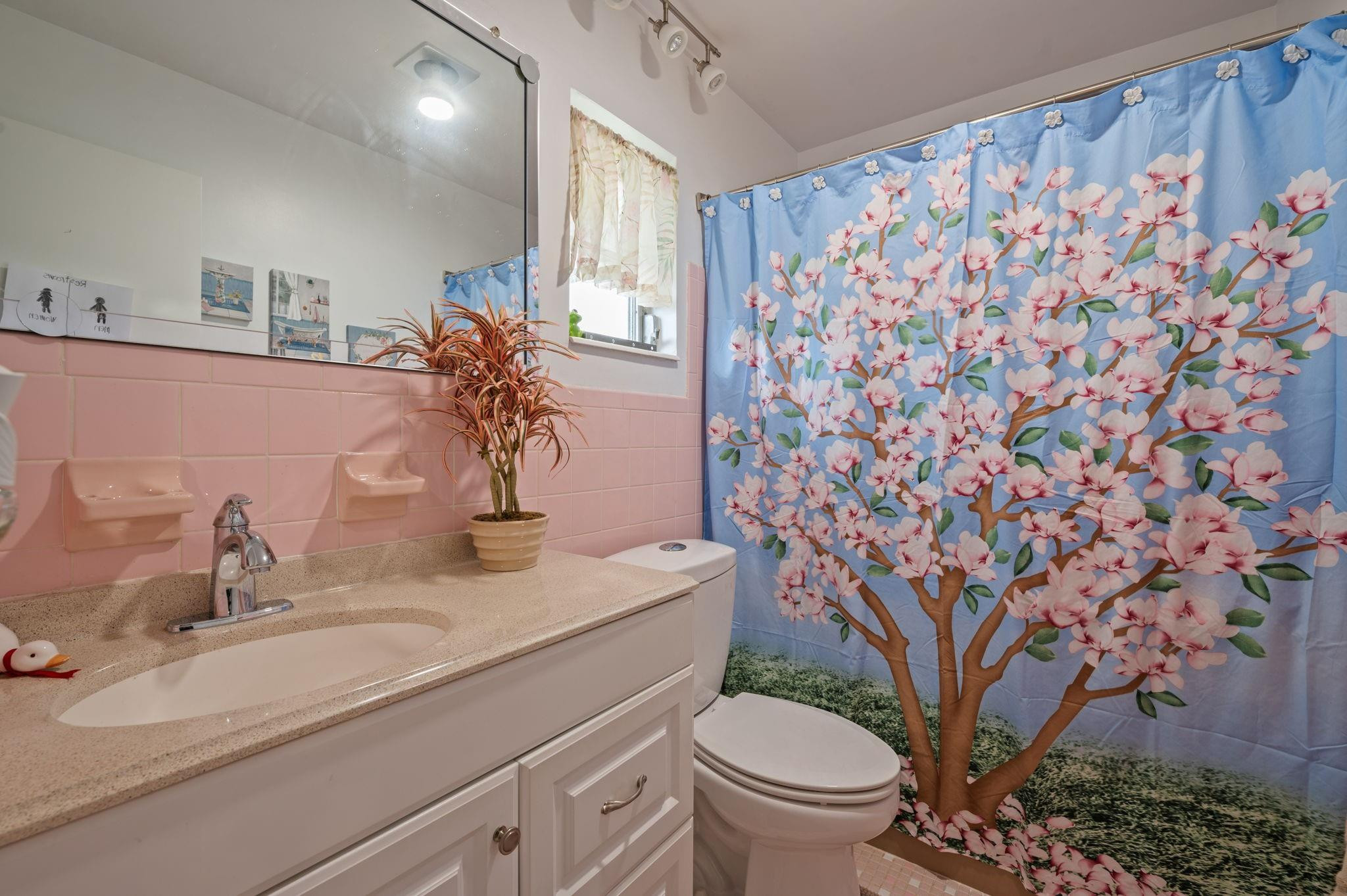 Paradise Gardens Sec 3 72 - Residential