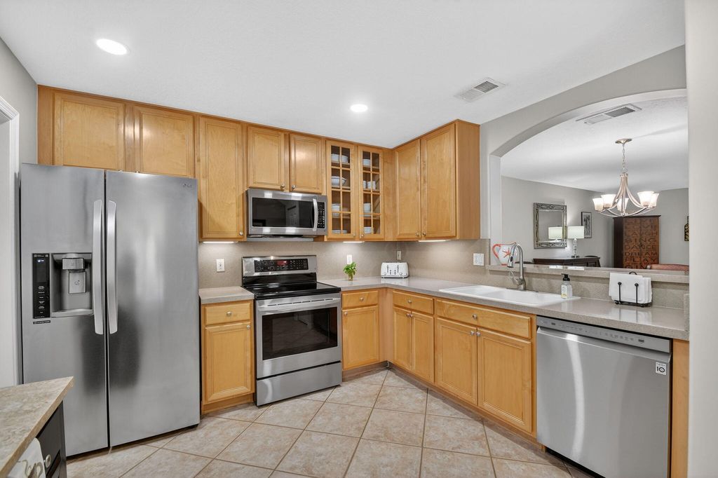 Photo of 1009 Arezzo Circle, Boynton Beach, FL 33436 (MLS # B26020296)