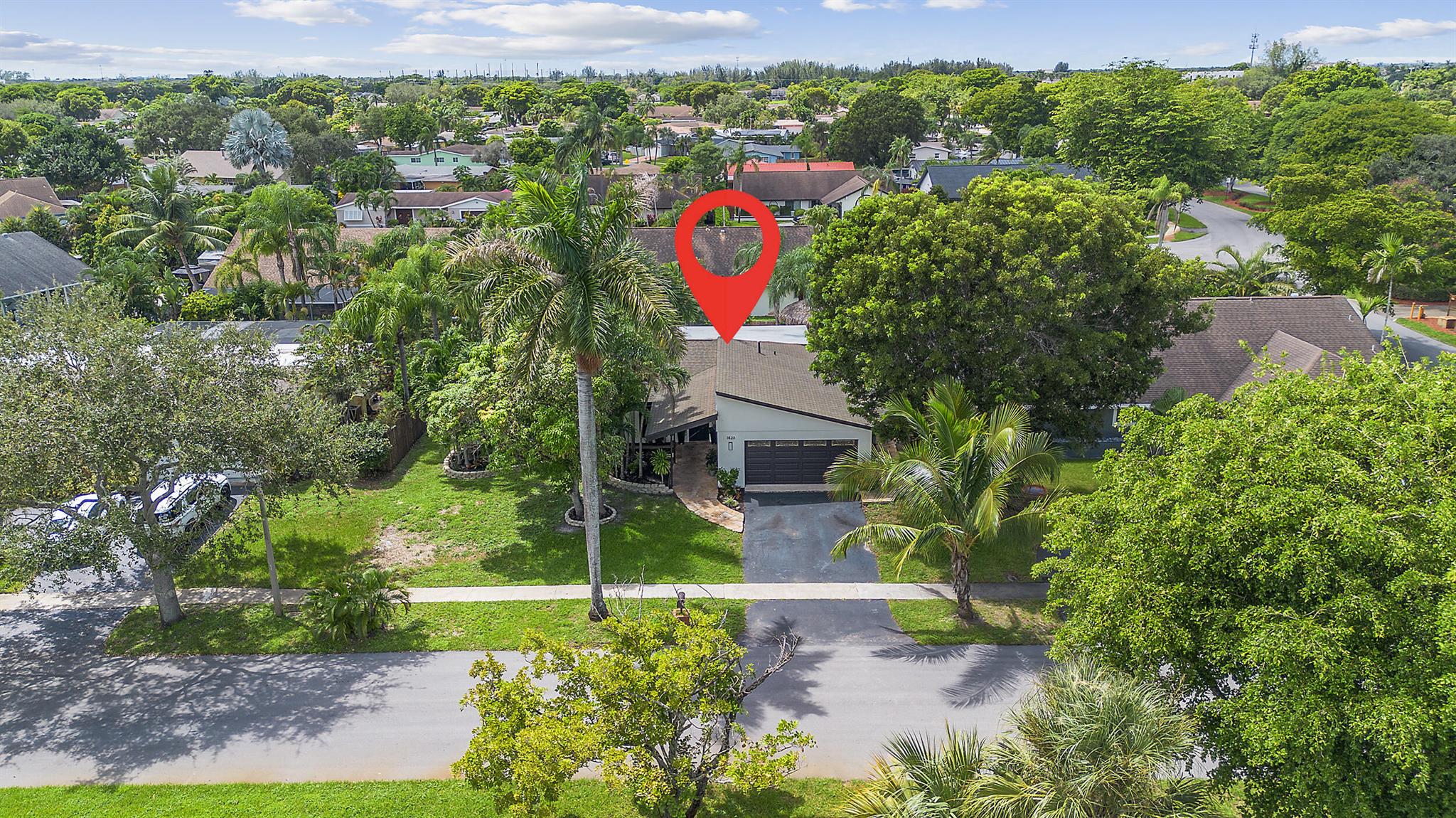 PEMBROKE LAKES SEC 6 - Residential