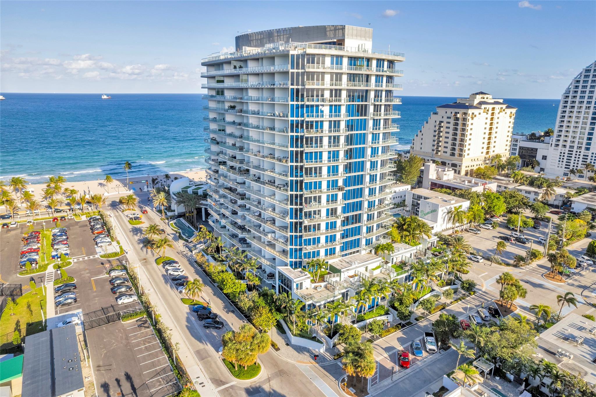 701 N Fort Lauderdale Beach Blvd TH4