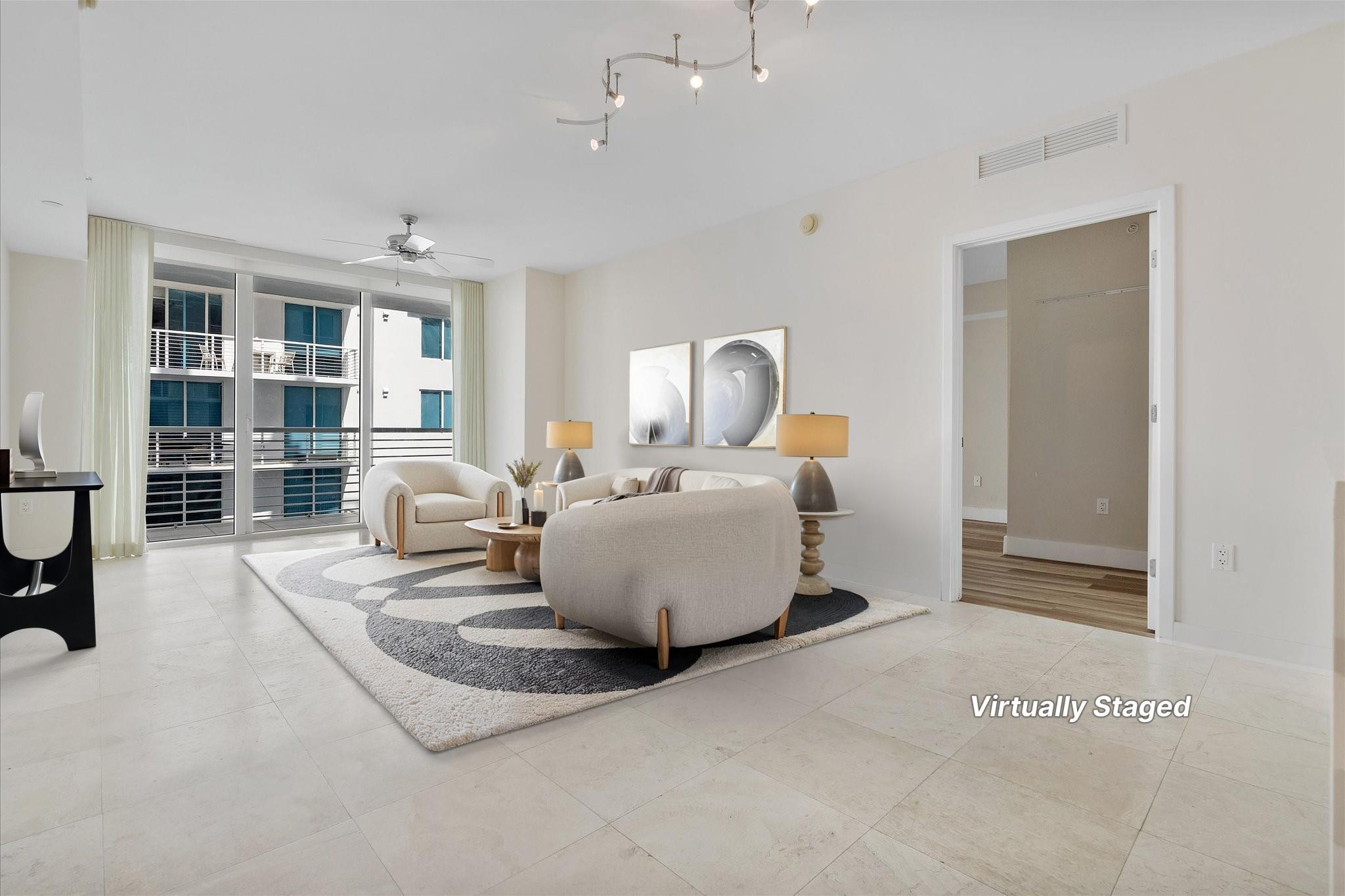 2821 N Ocean Boulevard 902S