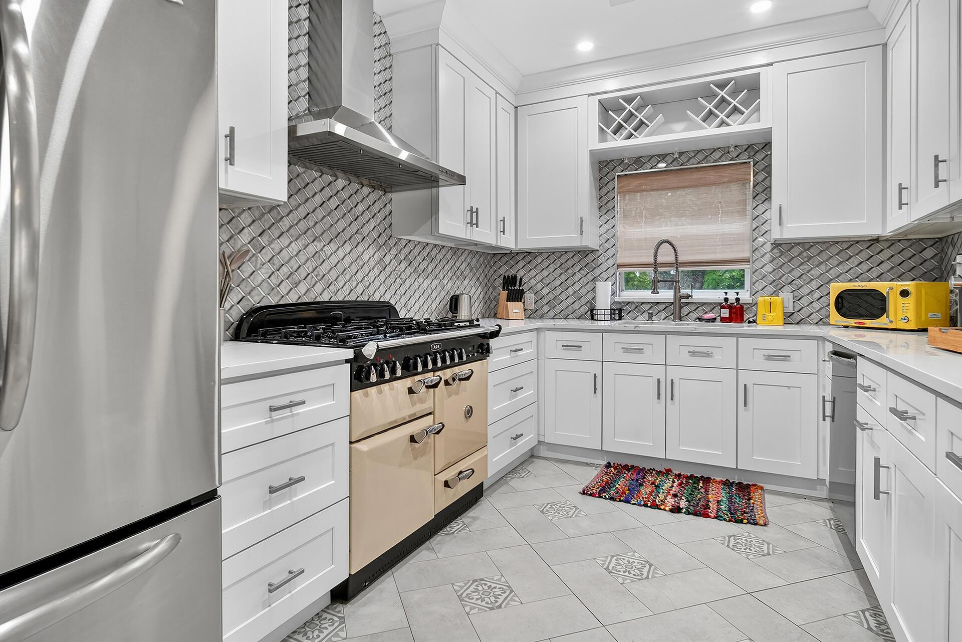 Northwood Hills Historic - Residential