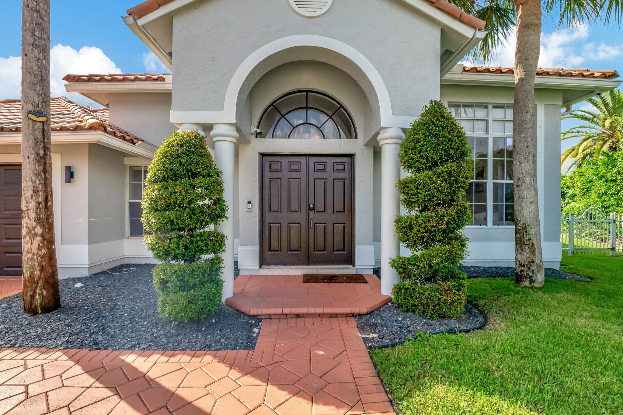 10776 Queen Palm Court