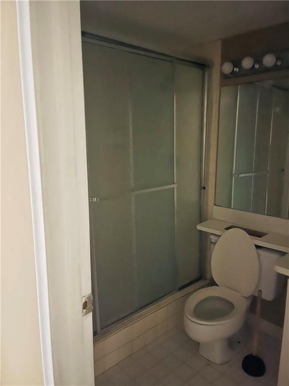 LAKES OF INVERRARY CONDO - Residential