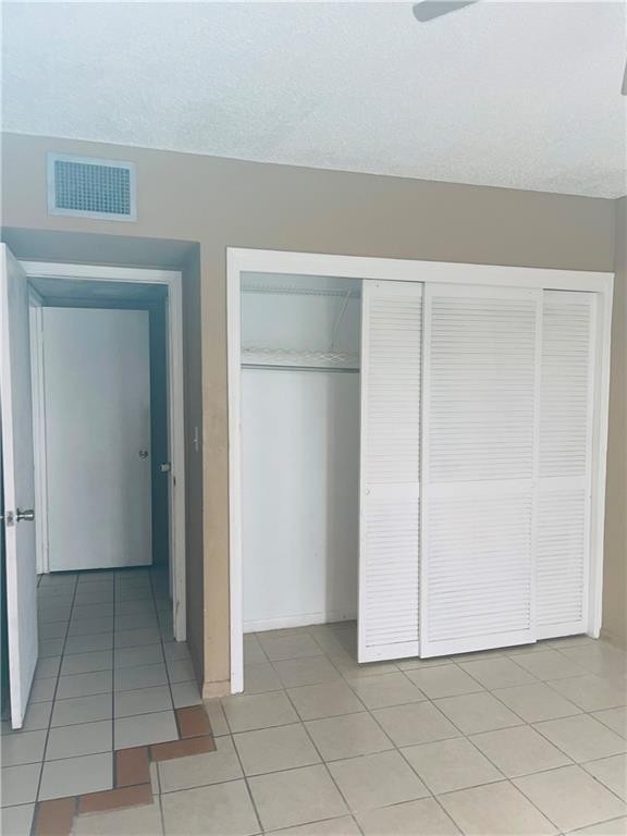 LAKES OF INVERRARY CONDO - Residential