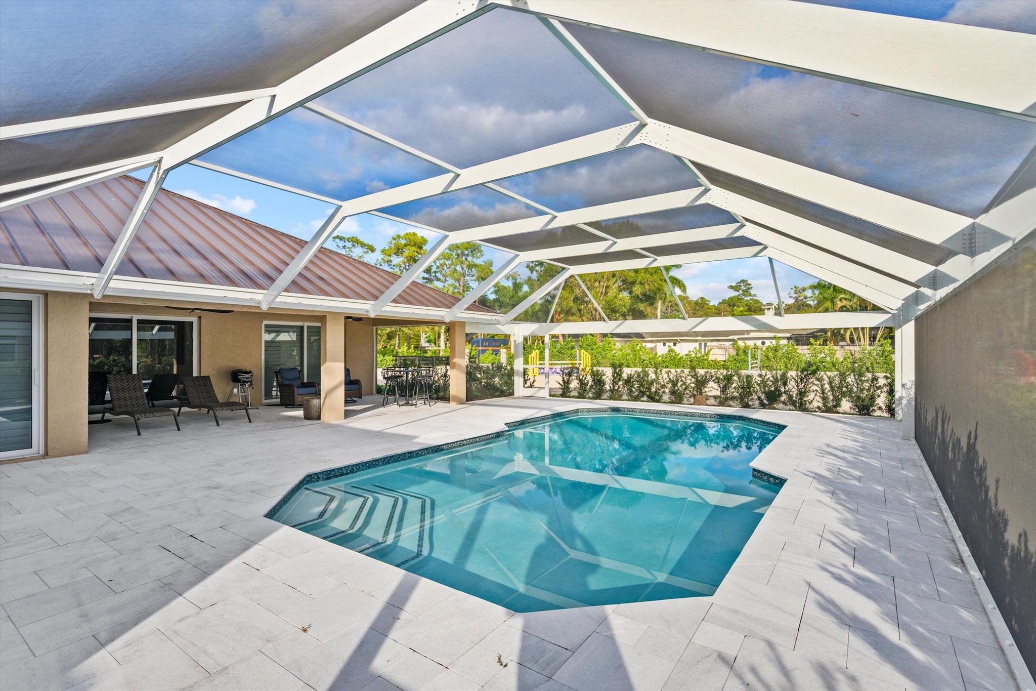 PADDOCK PARK 2 OF WELLING - Residential