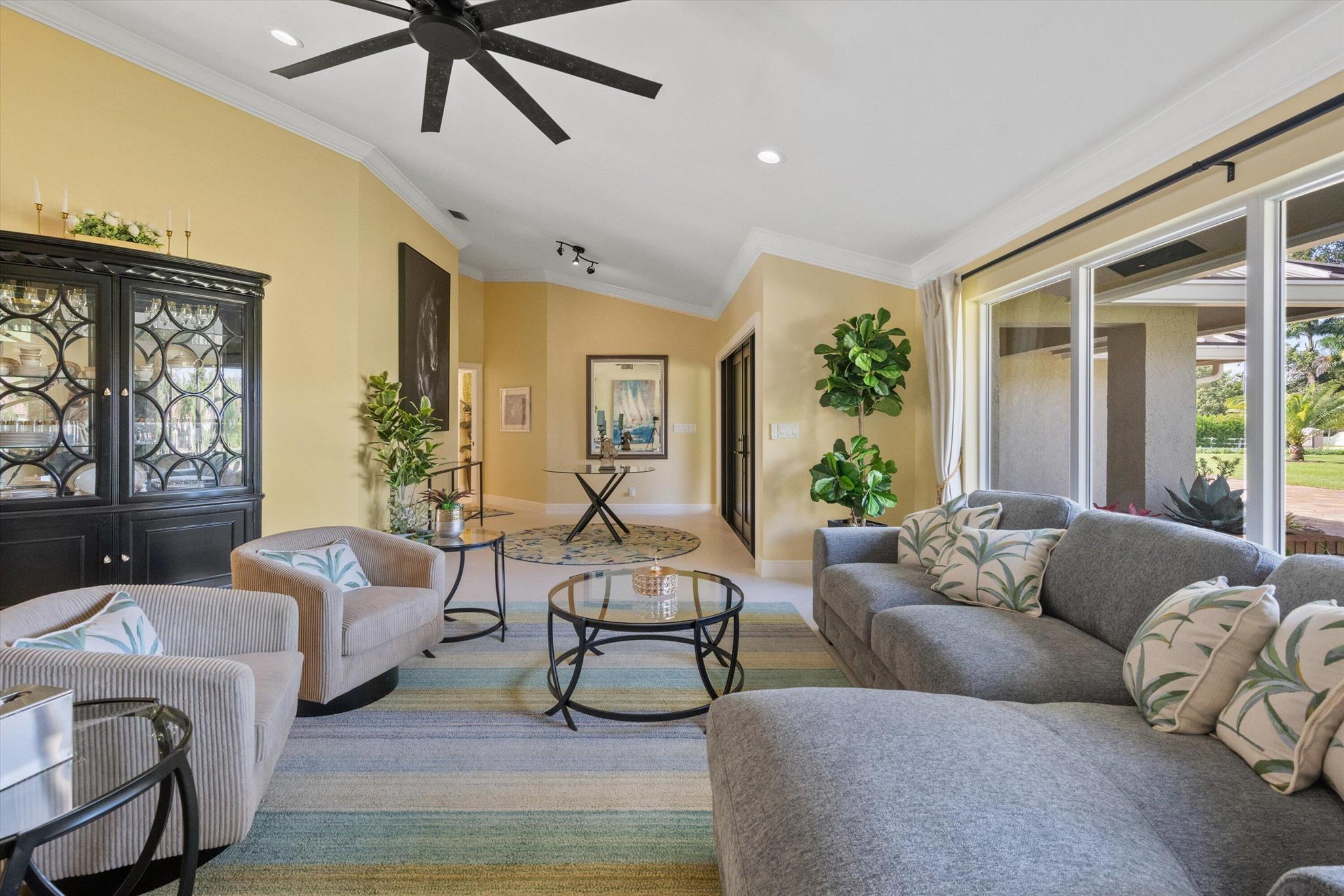 PADDOCK PARK 2 OF WELLING - Residential