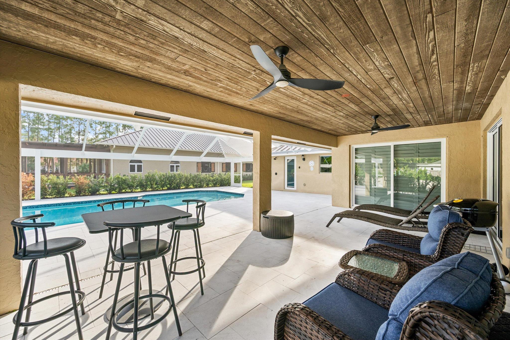 PADDOCK PARK 2 OF WELLING - Residential