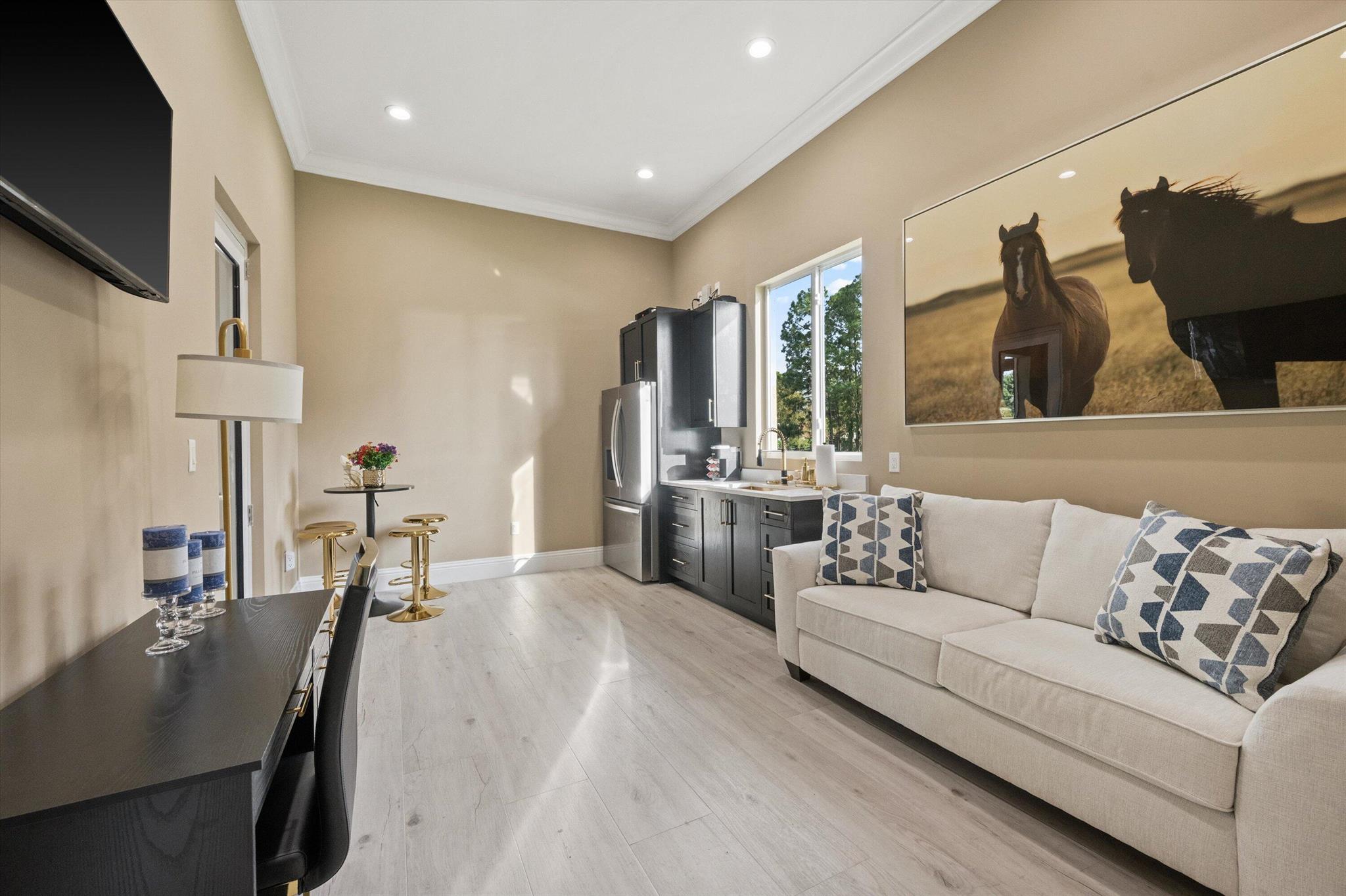 PADDOCK PARK 2 OF WELLING - Residential