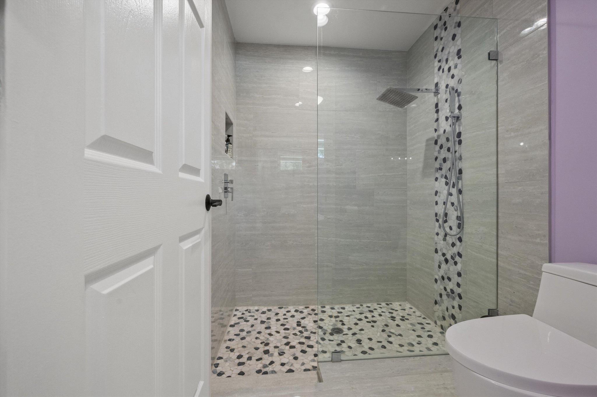 PADDOCK PARK 2 OF WELLING - Residential