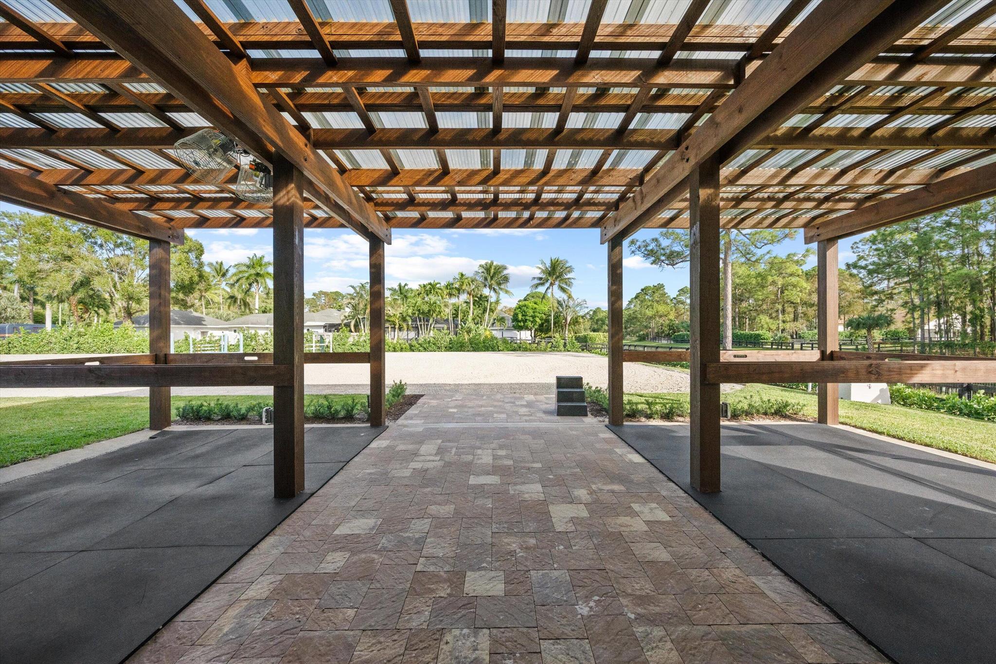 PADDOCK PARK 2 OF WELLING - Residential