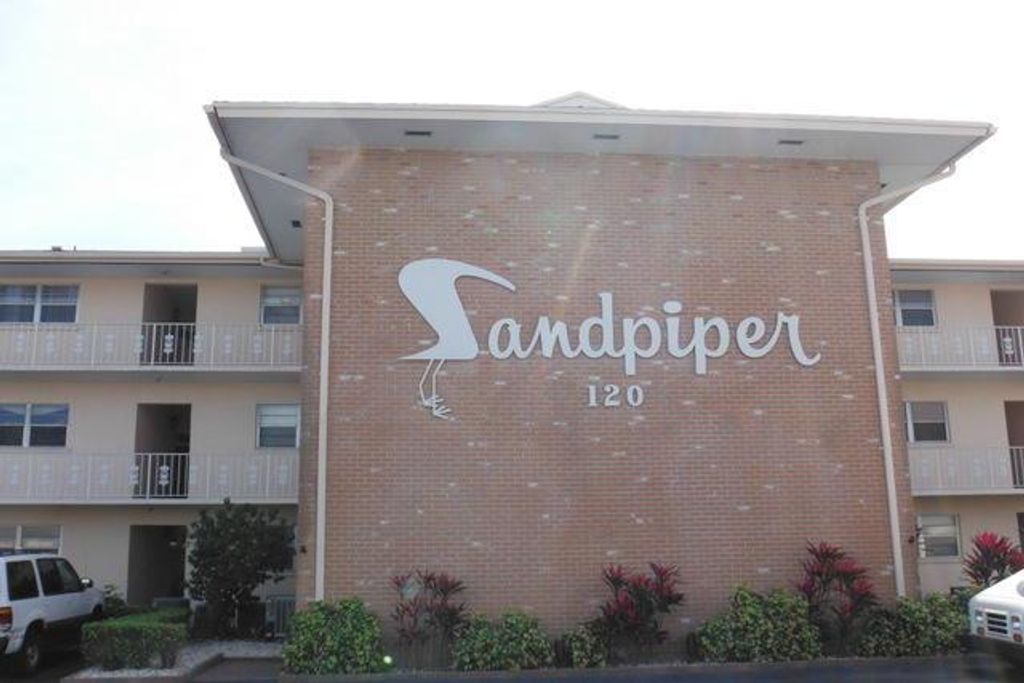 Photo of 120 Lehane Terrace #205, North Palm Beach, FL 33408 (MLS # R10696075)