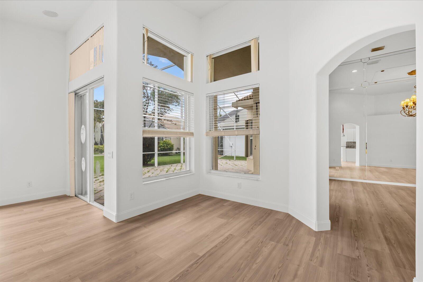 VALENCIA SHORES 1 - Residential