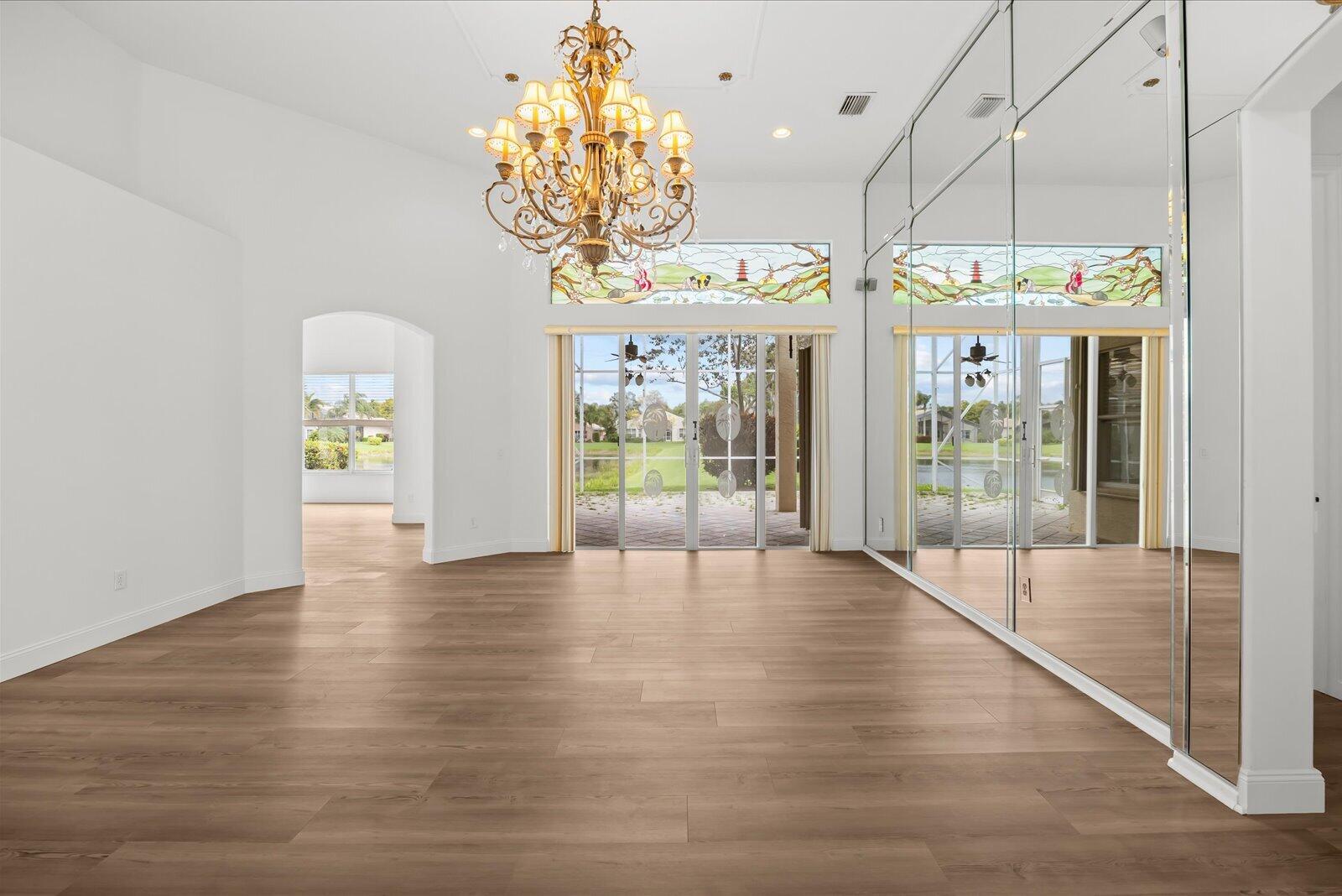 VALENCIA SHORES 1 - Residential