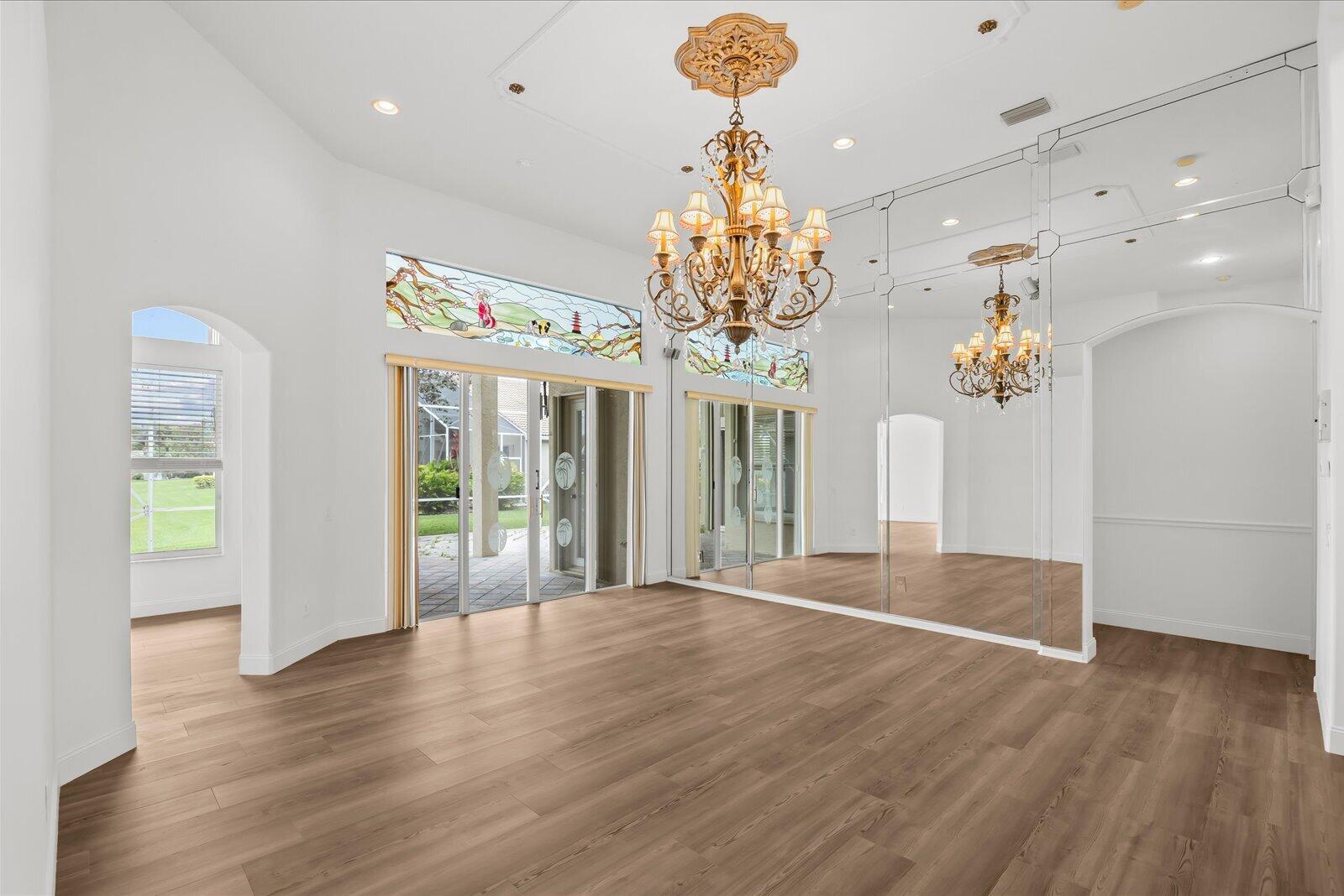 VALENCIA SHORES 1 - Residential