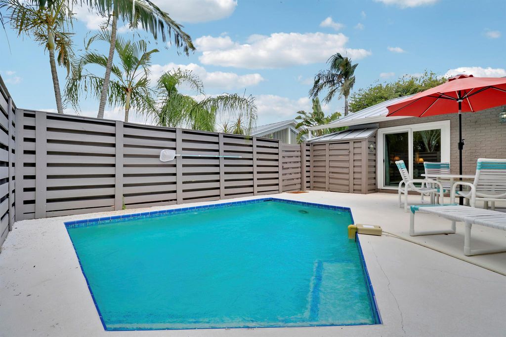 Photo of 1801 S Us Highway 1 #7c, Jupiter, FL 33477 (MLS # R11110748)