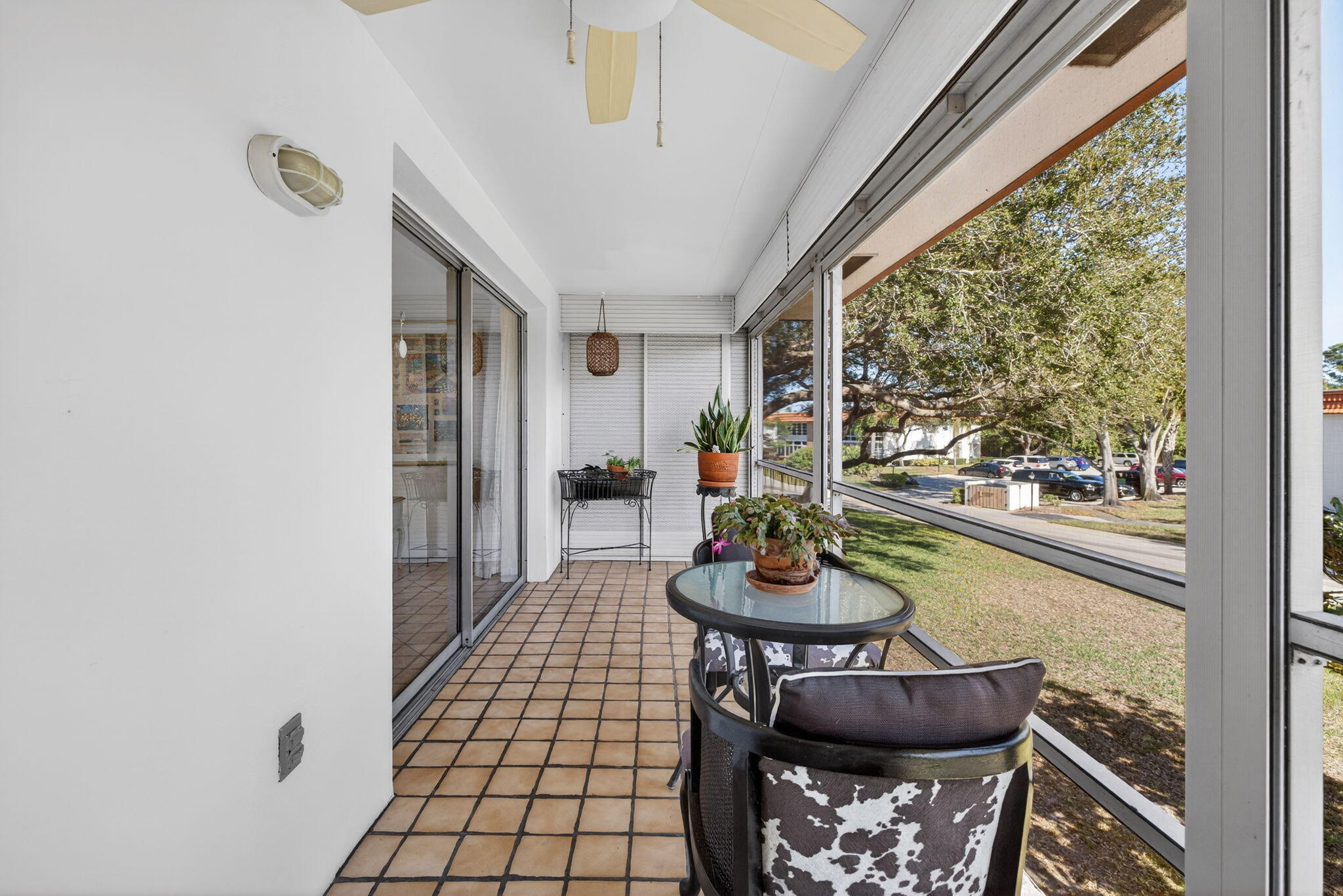 VISTA DEL LAGO CONDO - Residential Lease