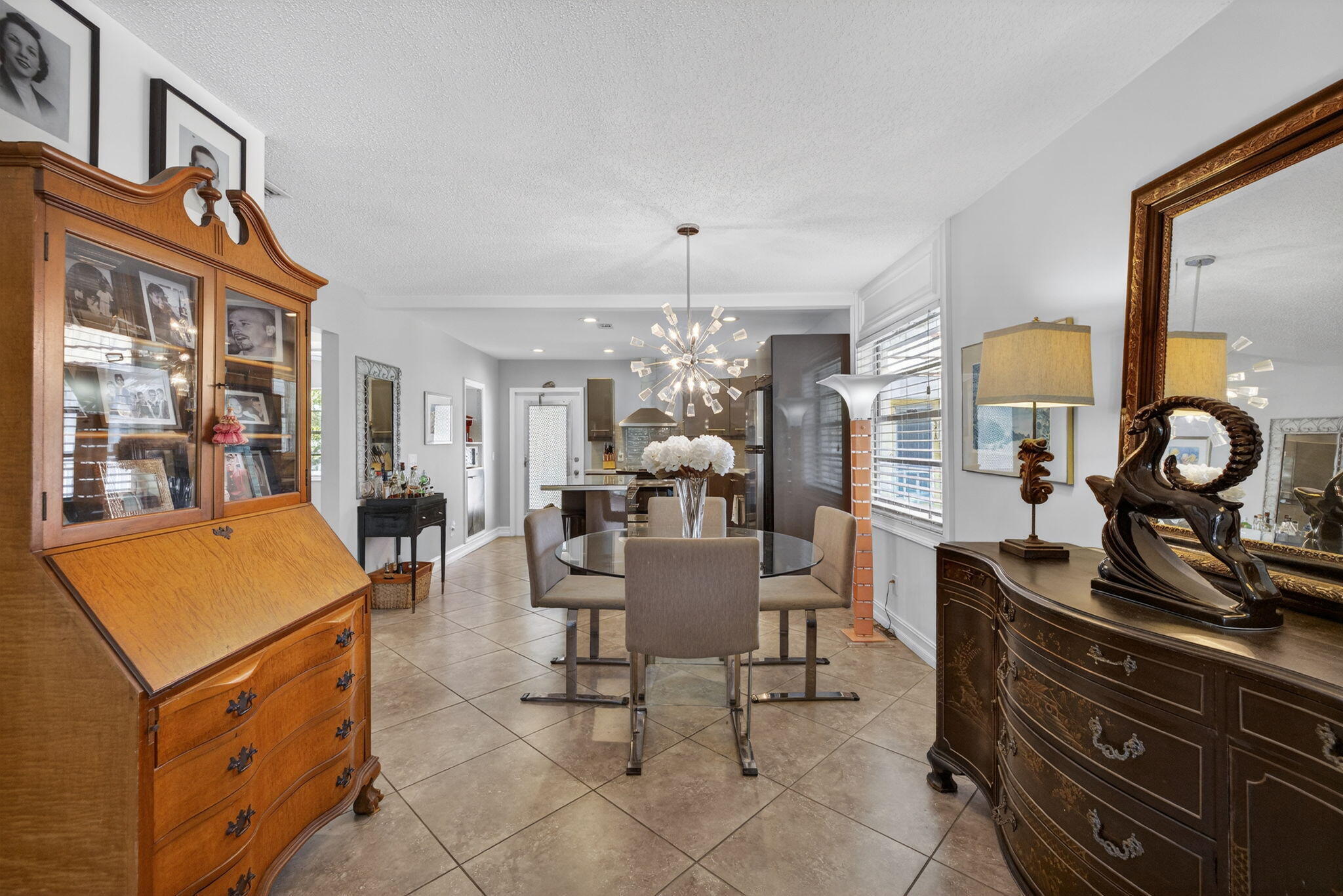 VISTA DEL LAGO CONDO - Residential Lease