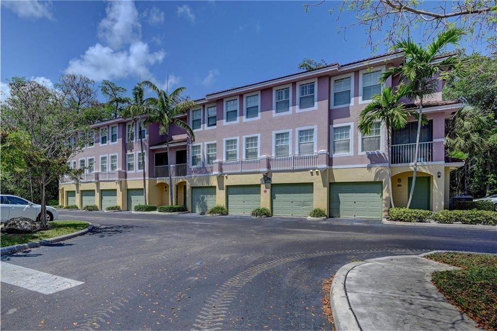 Cypress Pointe At Coral S - Residential Lease