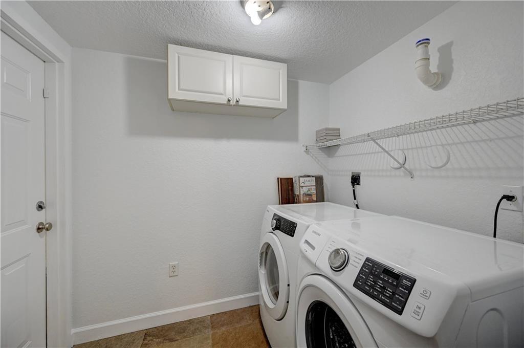 Cypress Pointe At Coral S - Residential Lease