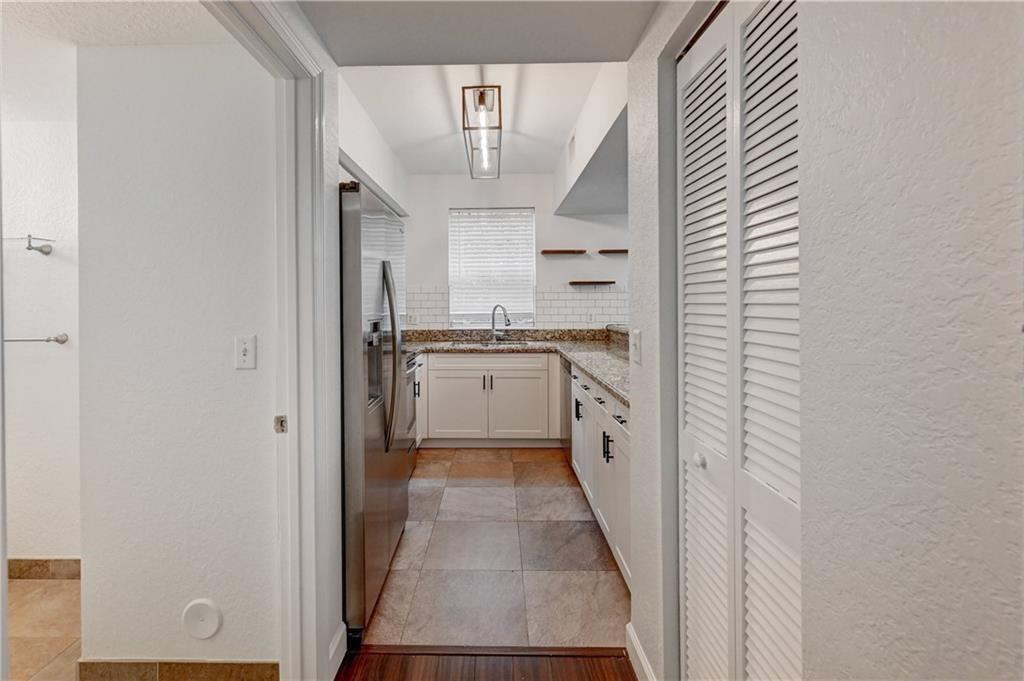 Cypress Pointe At Coral S - Residential Lease