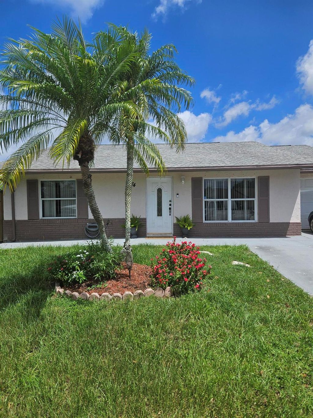 Photo of 6074 Moonbeam Drive, Lake Worth, FL 33463 (MLS # R11028500)
