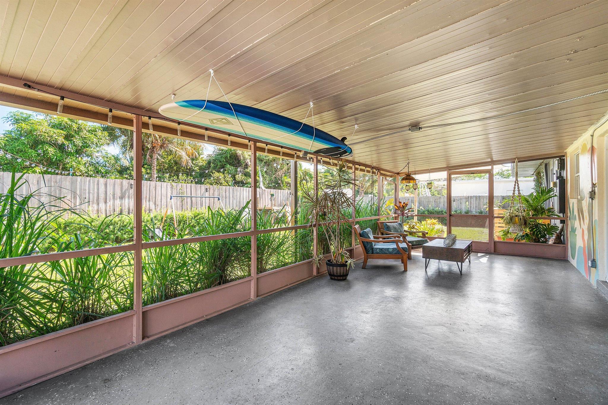LAKE OSBORNE HEIGHTS - Residential