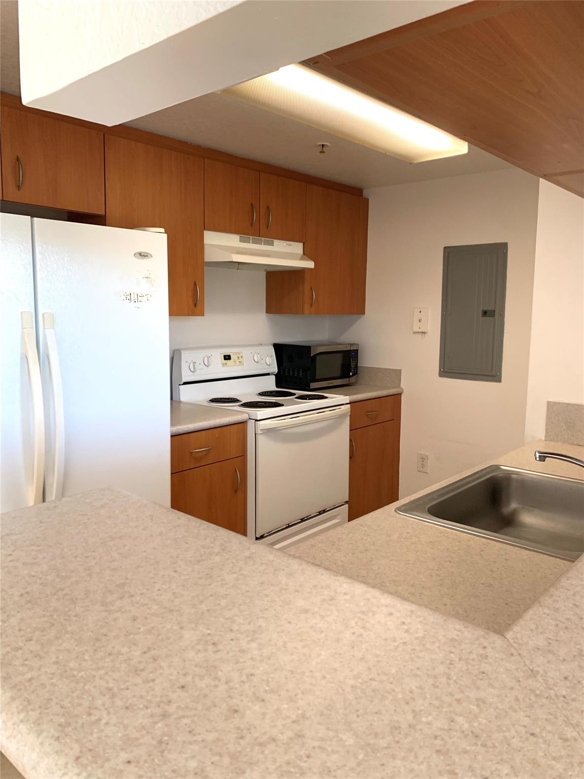 Seybold Pointe Condo - Residential Lease