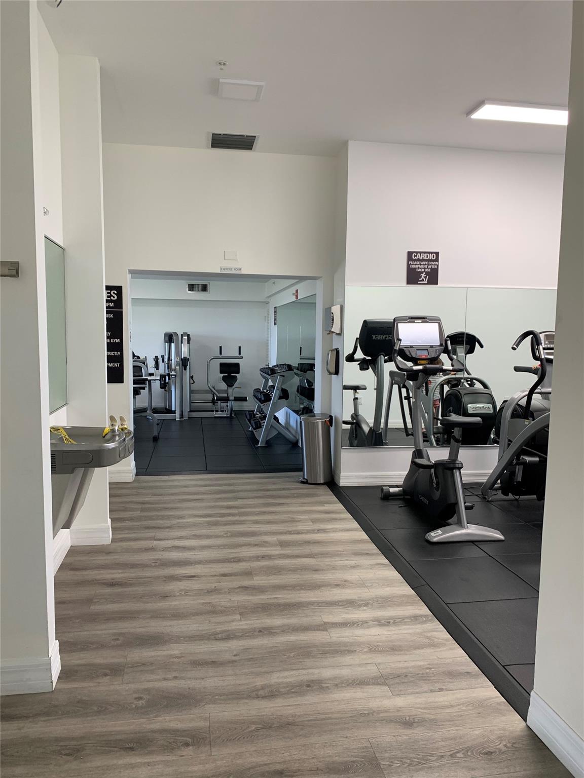 Seybold Pointe Condo - Residential Lease