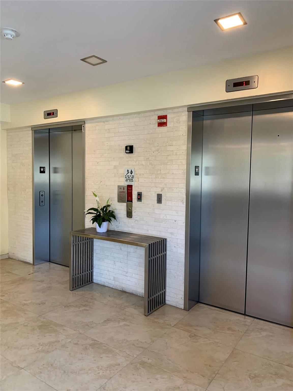 Seybold Pointe Condo - Residential Lease