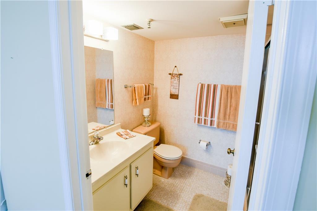 Waters Edge Towers Condo - Residential Lease