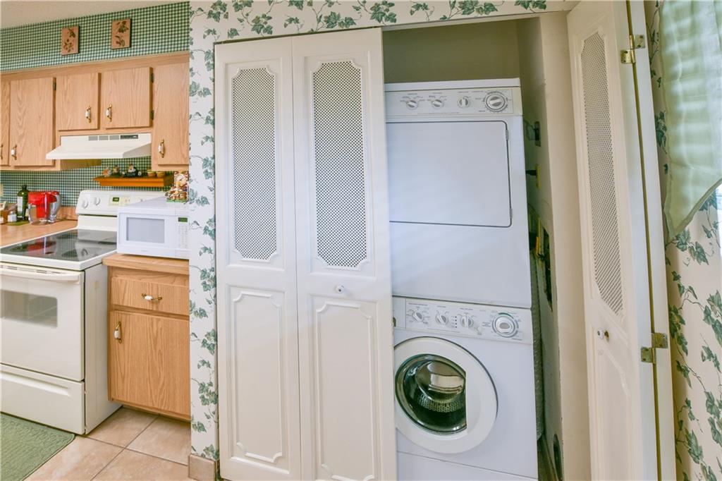 Waters Edge Towers Condo - Residential Lease