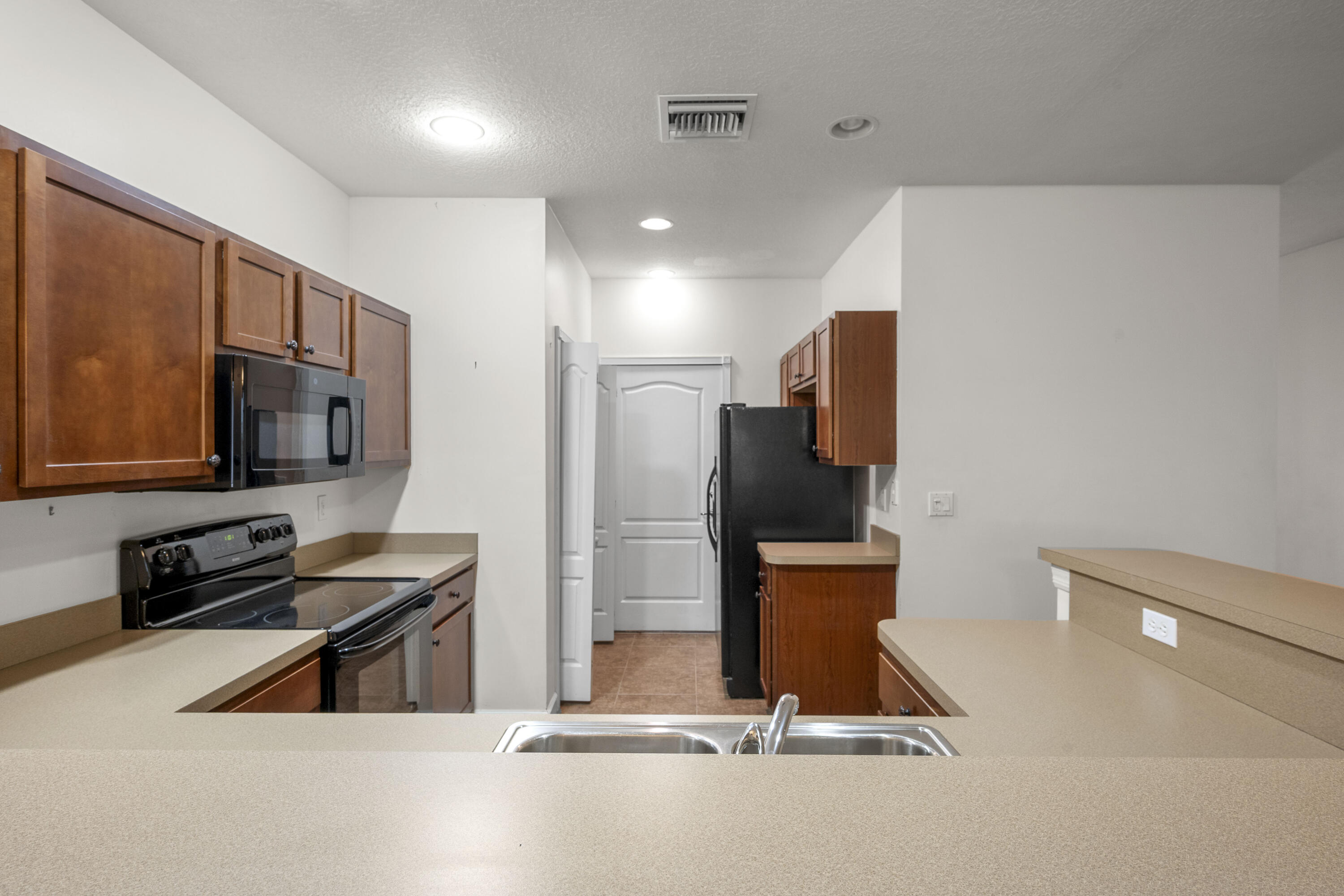 River Oaks - Residential