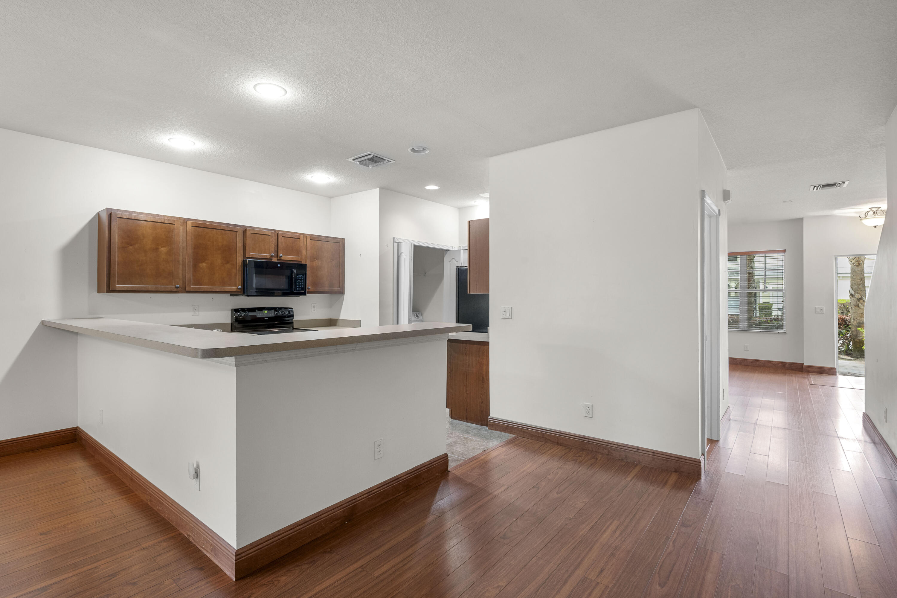 River Oaks - Residential